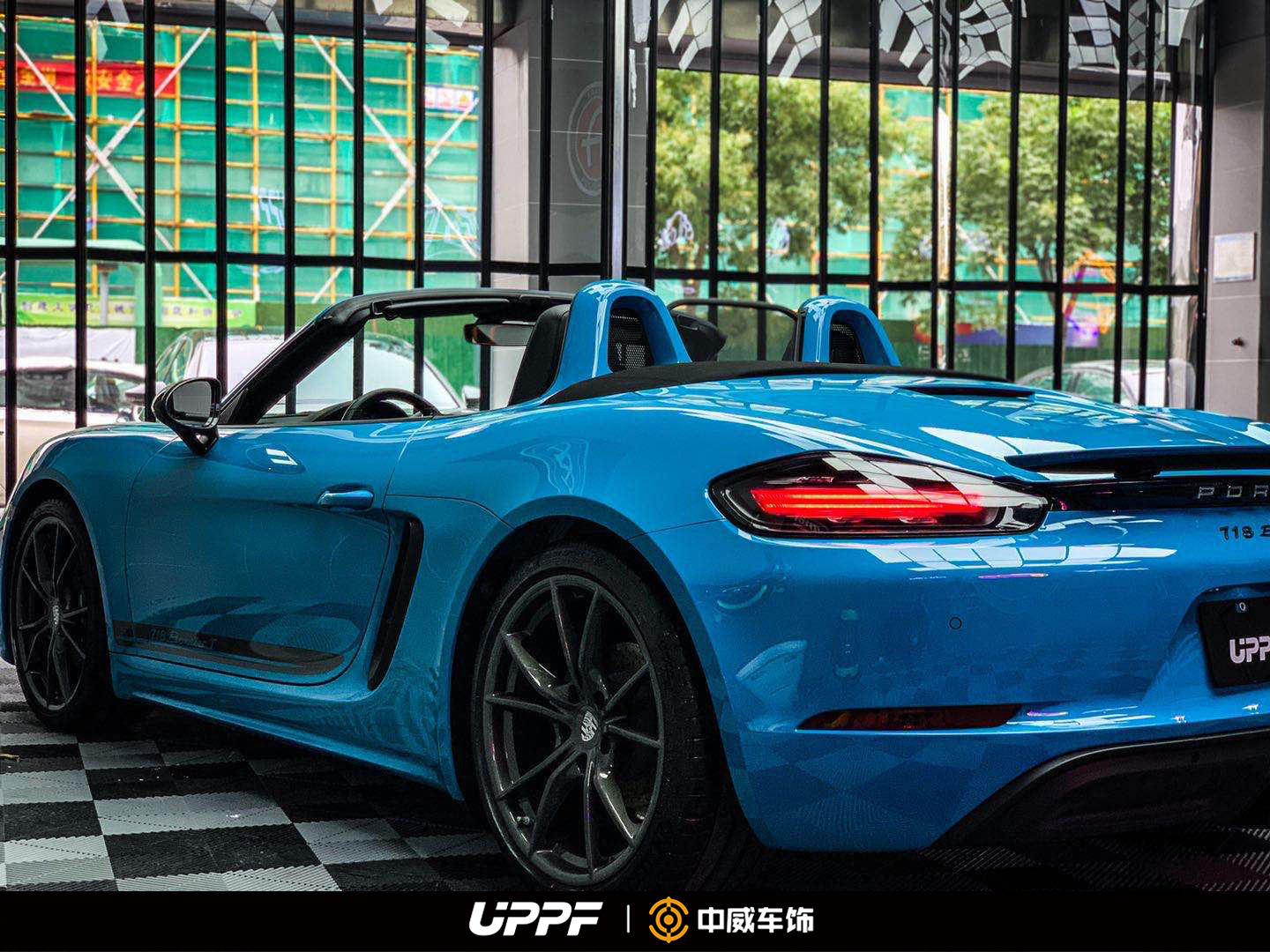深圳汽車貼膜|如何正確處理隱形車衣進灰現象？_深圳車身貼膜